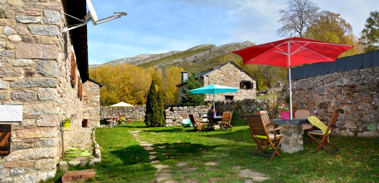 Posada El Rincon De Babia La Cueta Exteriör bild