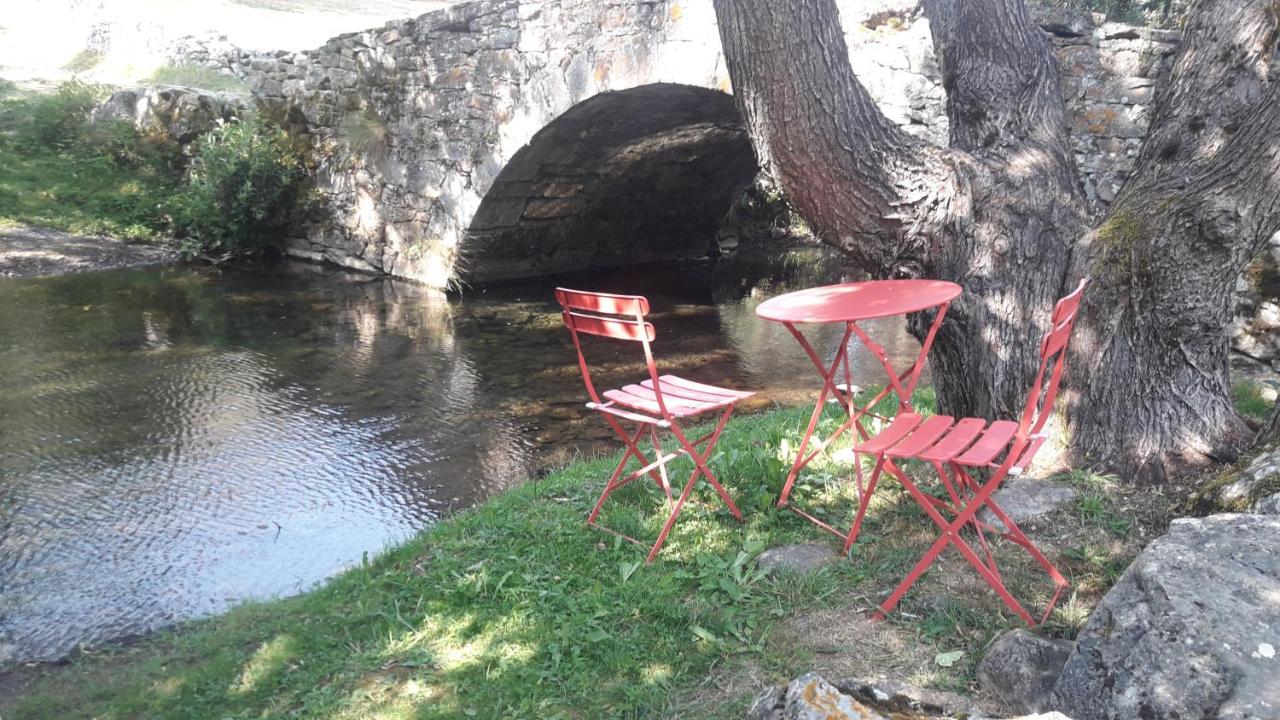 Posada El Rincon De Babia La Cueta Exteriör bild